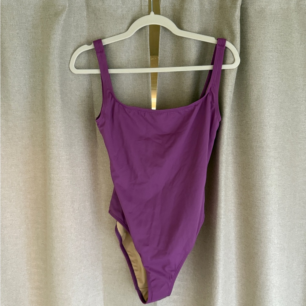 Nu Swim Pistachio Suit in THISTLE (magenta) size Large